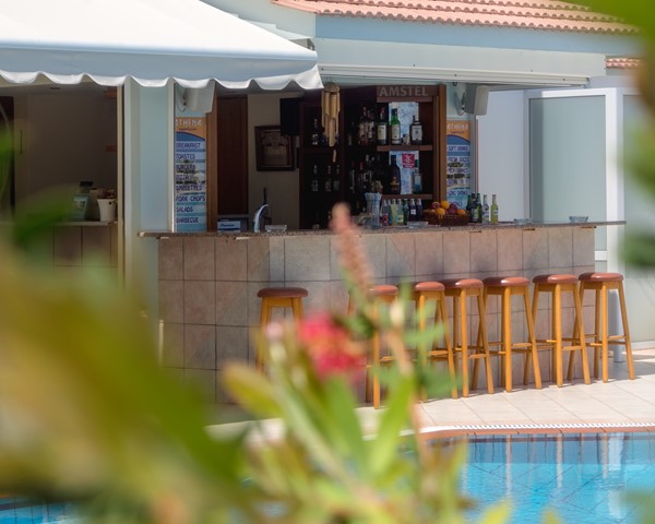 Athena Apartments in Stalis