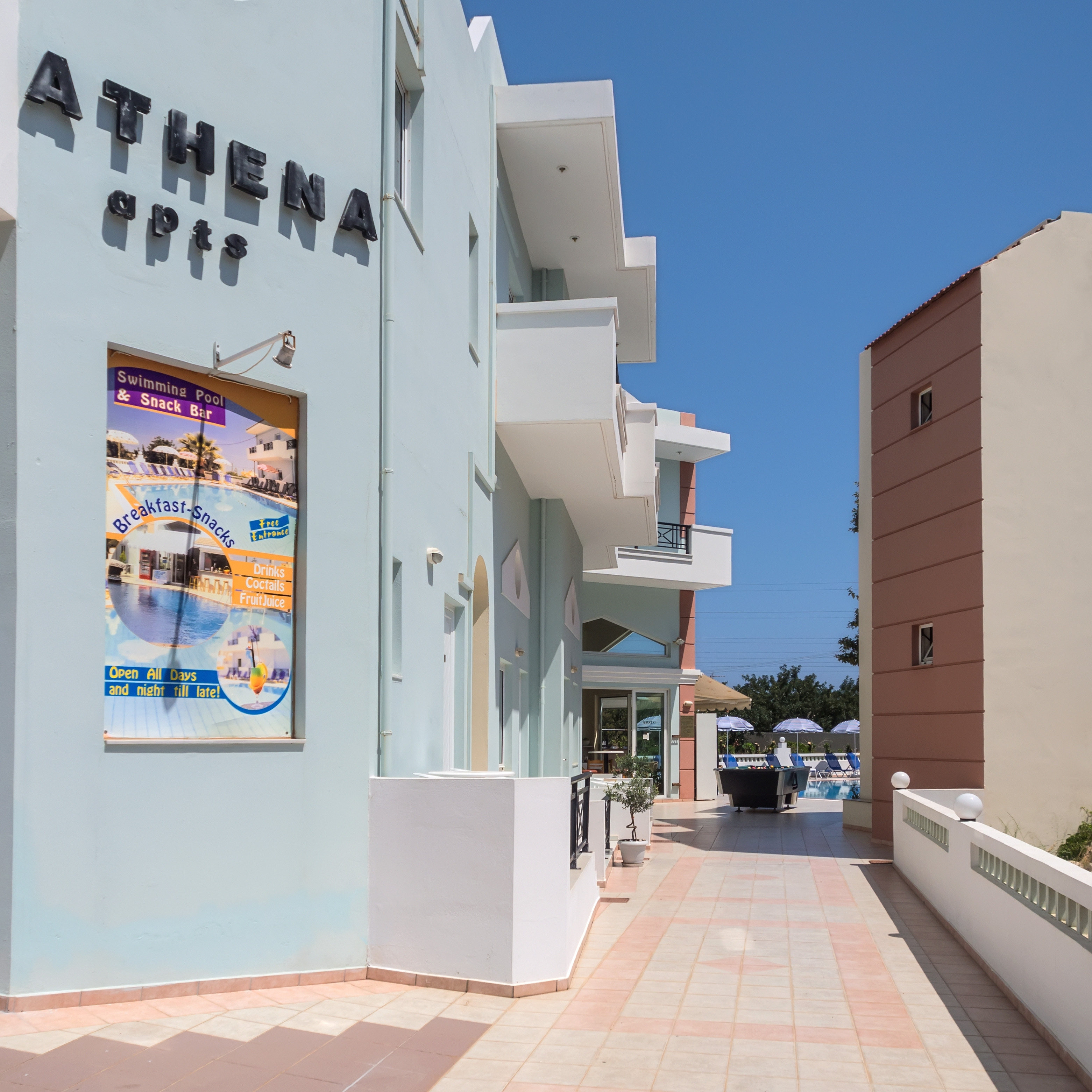Athena Apartments in Stalis